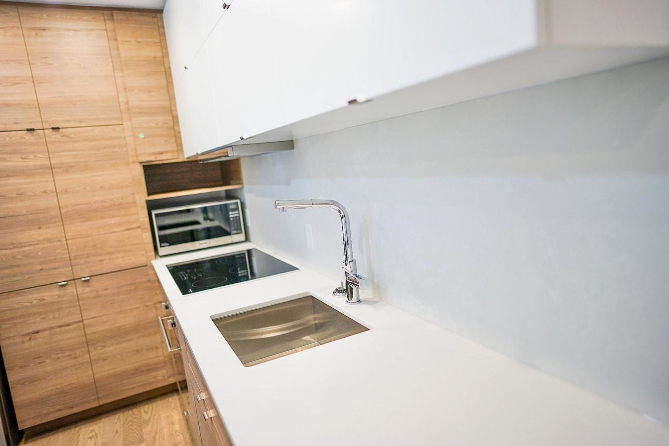 Kitchen - 409-1320 Rue Olier, Montréal (Le Sud-Ouest), QC - Indoor Photo Showing Kitchen