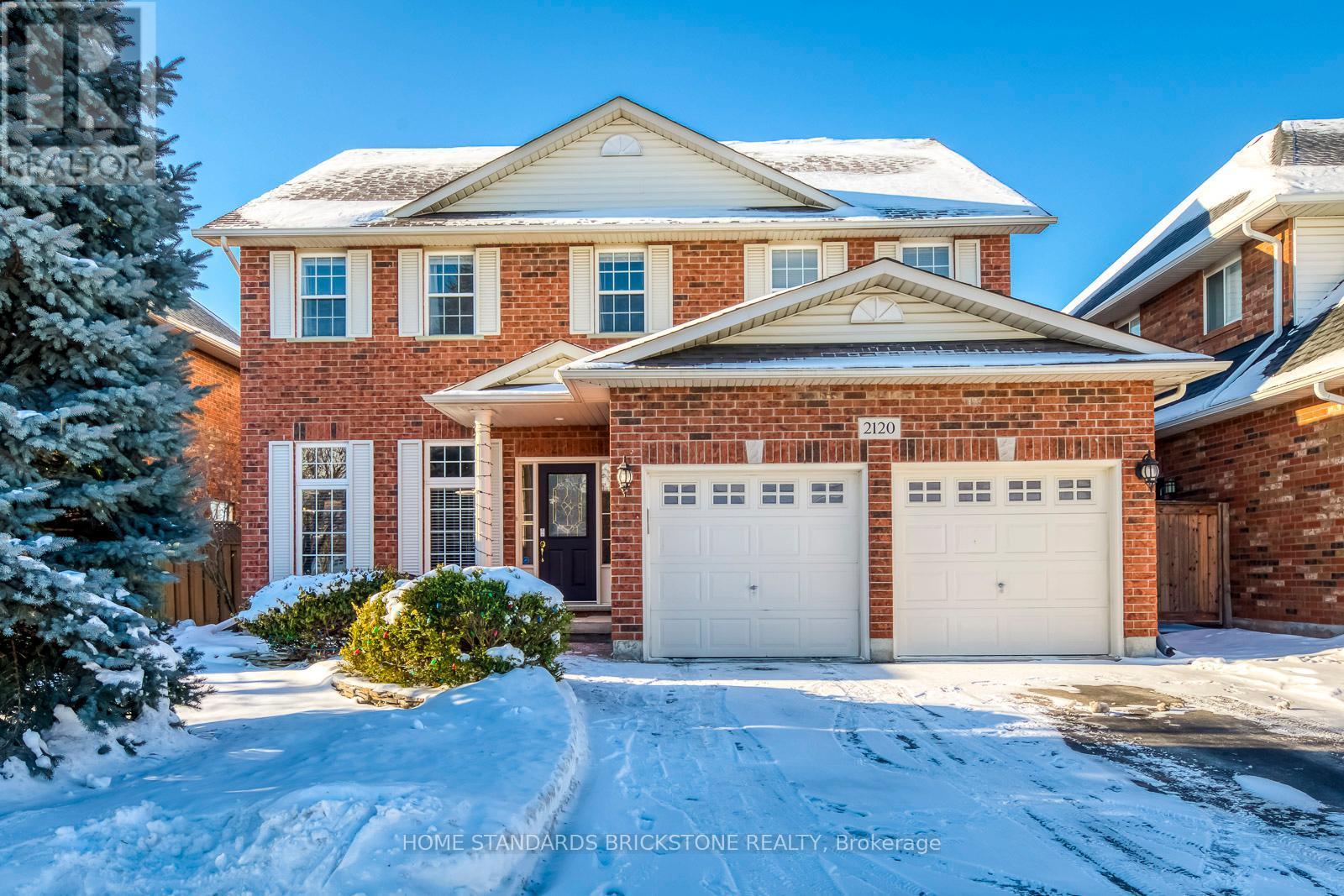 2120 Dalecroft Crescent, Burlington, ON - Outdoor