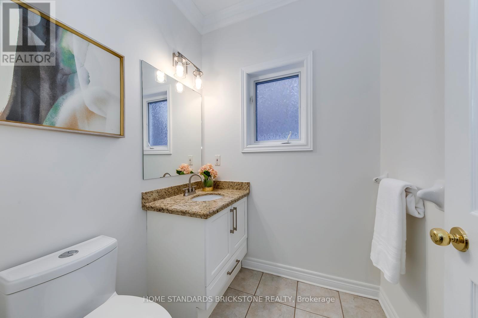 2120 Dalecroft Crescent, Burlington, ON - Indoor Photo Showing Bathroom