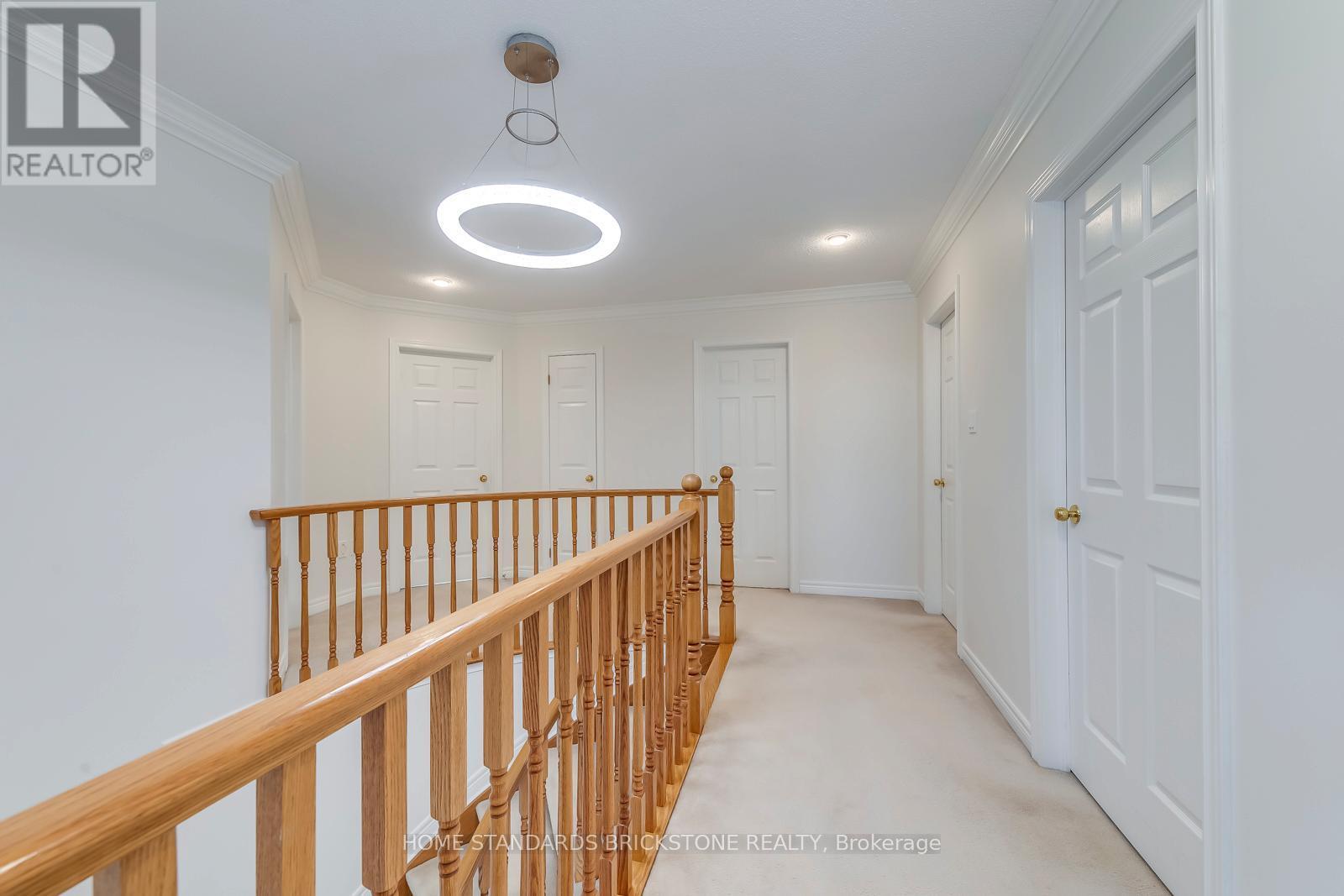 2120 Dalecroft Crescent, Burlington, ON - Indoor Photo Showing Other Room