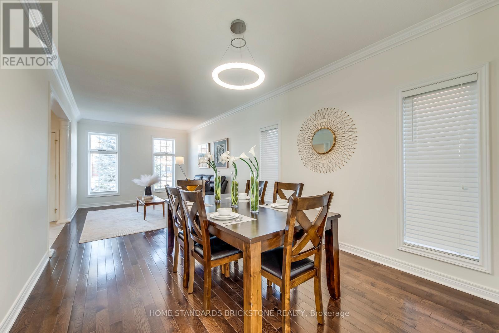 2120 Dalecroft Crescent, Burlington, ON - Indoor Photo Showing Dining Room