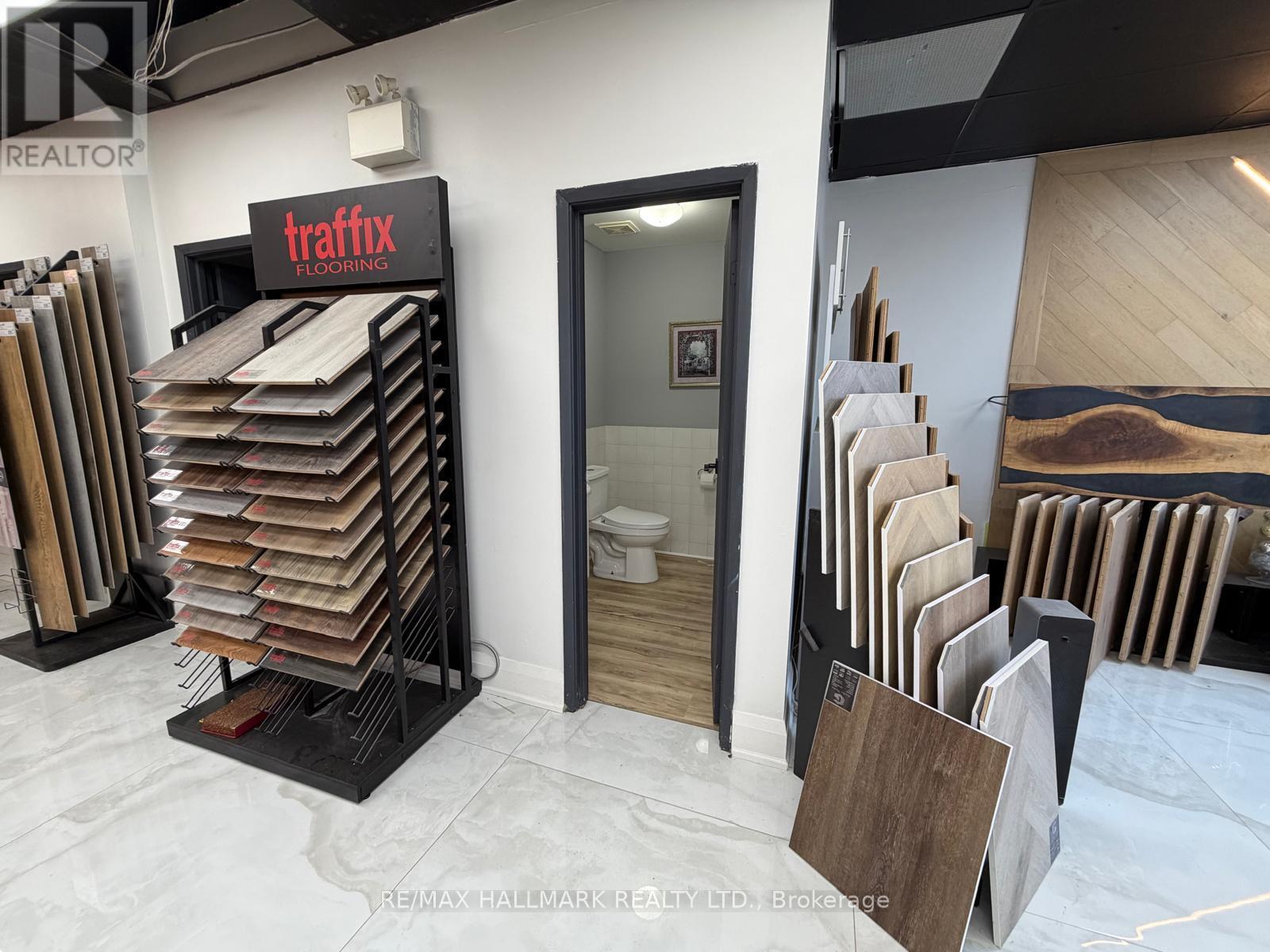 Bathroom 1 - 7 - 39 Glen Cameron Road, Markham, ON