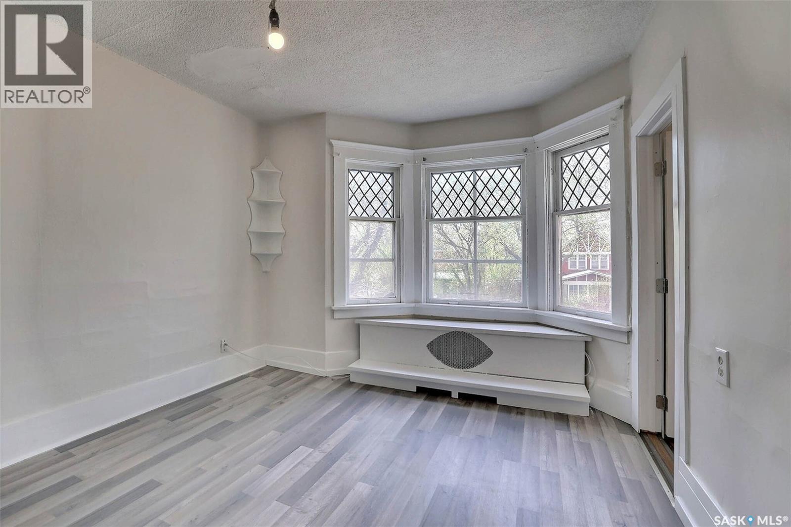 2263 Osler Street, Regina, SK - Indoor