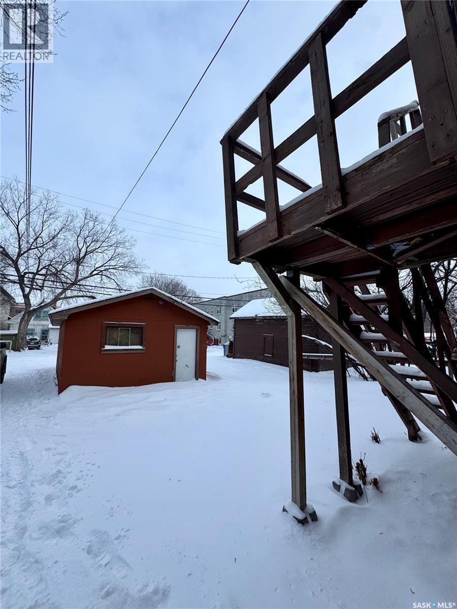 2263 Osler Street, Regina, SK - Outdoor