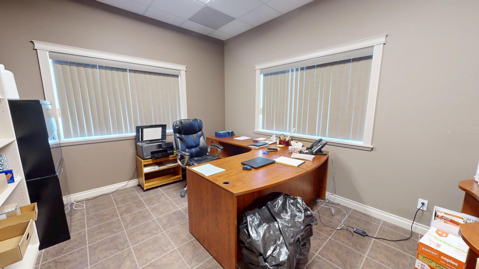 380 Carleton Dr, St. Albert, AB