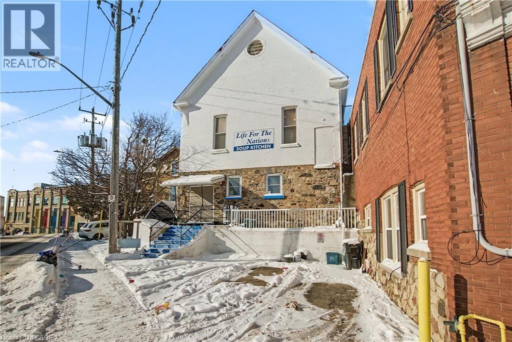 37 Wellington Street, Cambridge, ON