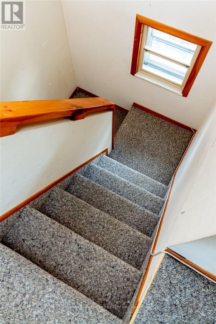 88 Cline Avenue N, Hamilton, ON - Indoor Photo Showing Other Room