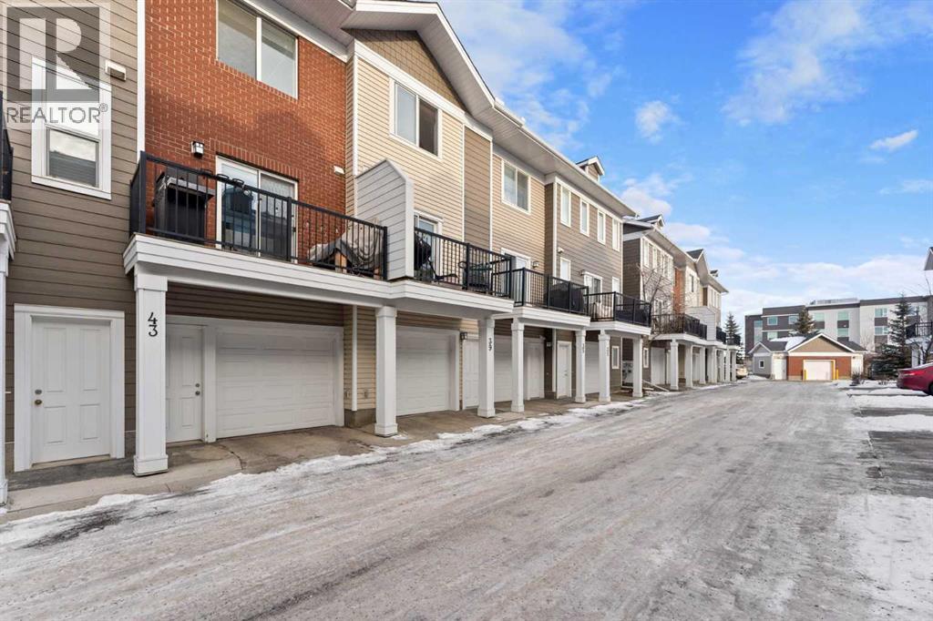 39 Silverado Way Sw, Calgary, AB - Outdoor