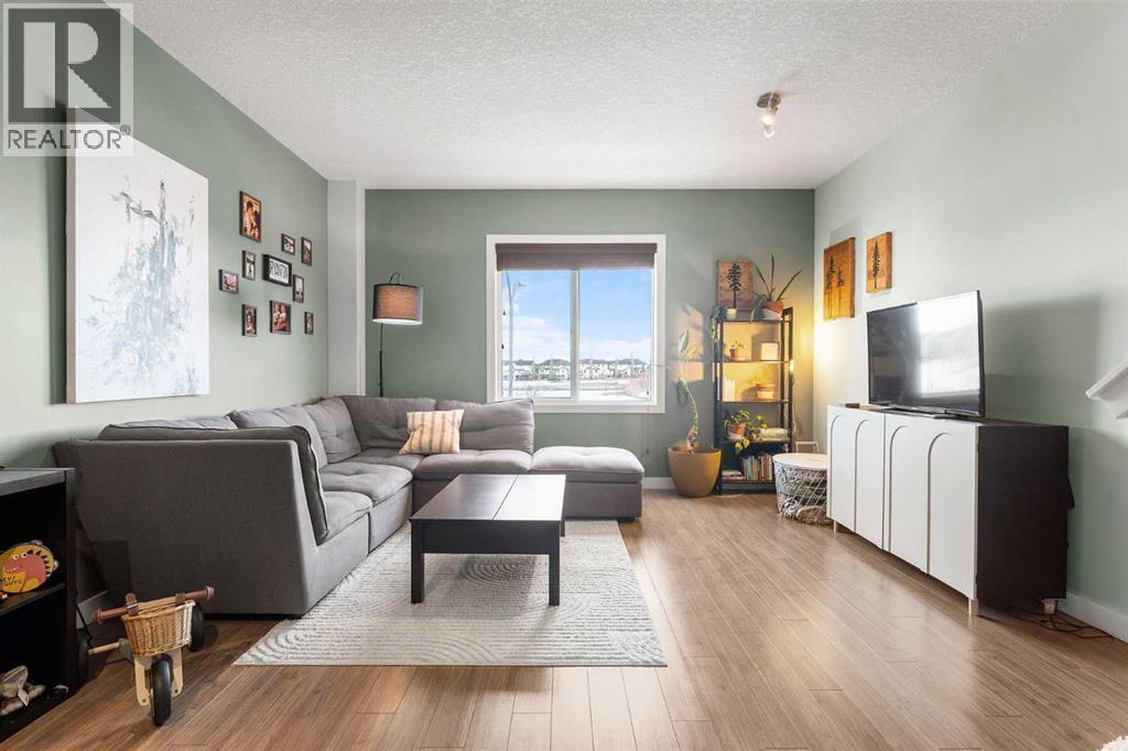 39 Silverado Way Sw, Calgary, AB - Indoor Photo Showing Living Room