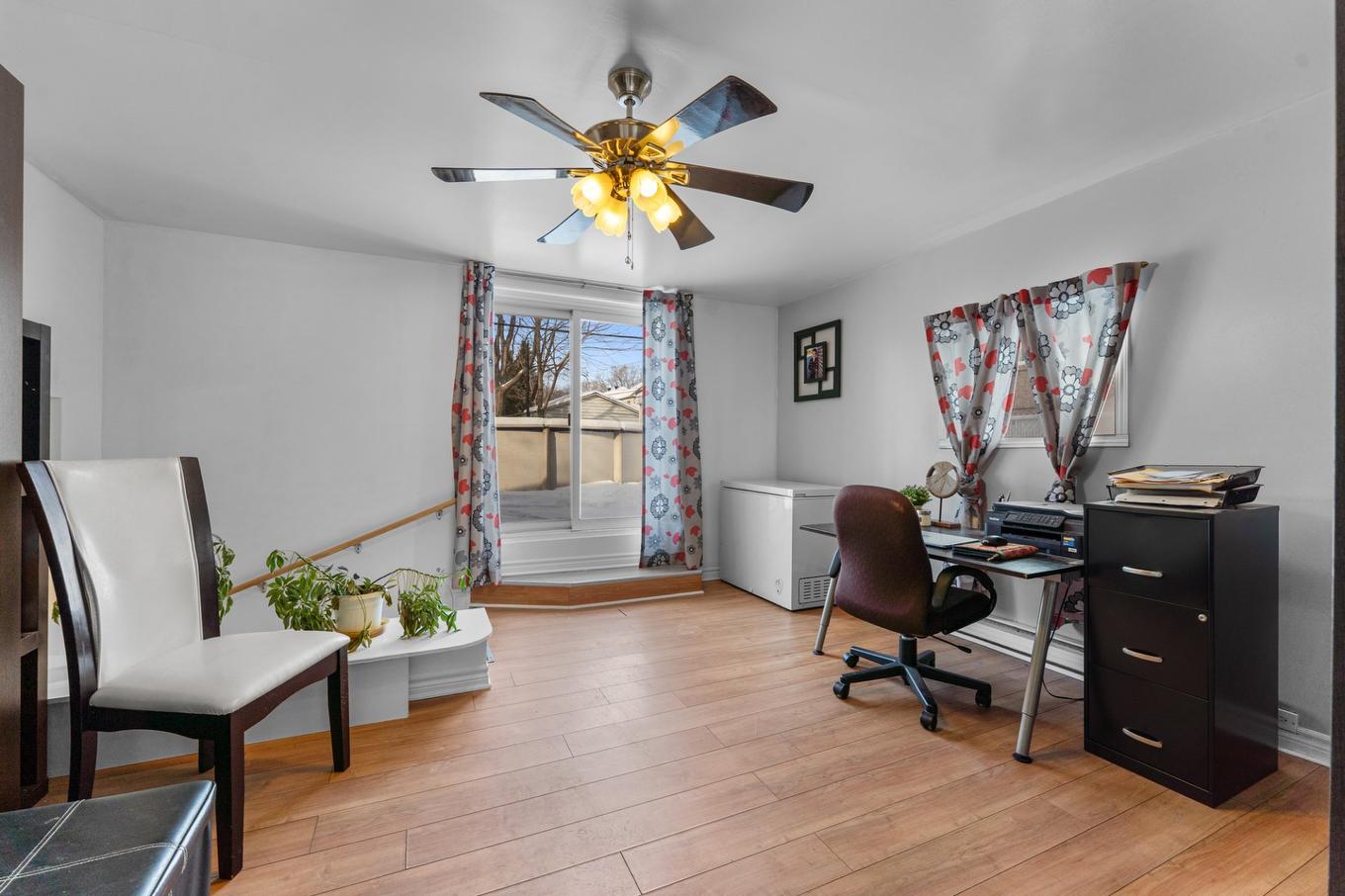 Logement - 13655 Rue Prince-Arthur, Montréal (Rivière-Des-Prairies/Pointe-Aux-Trembles), QC - Indoor Photo Showing Office