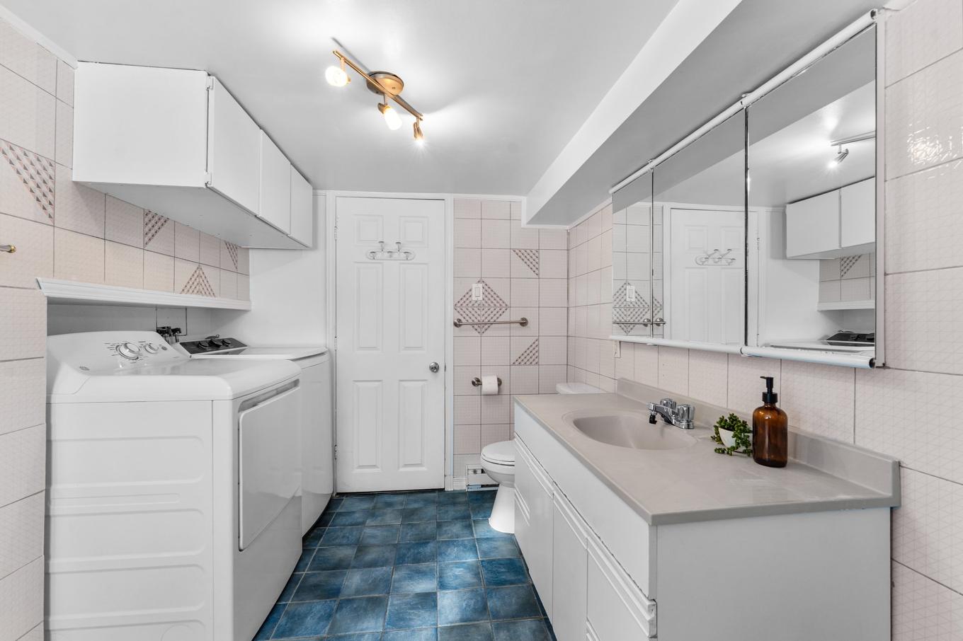 Logement - 13655 Rue Prince-Arthur, Montréal (Rivière-Des-Prairies/Pointe-Aux-Trembles), QC - Indoor Photo Showing Other Room