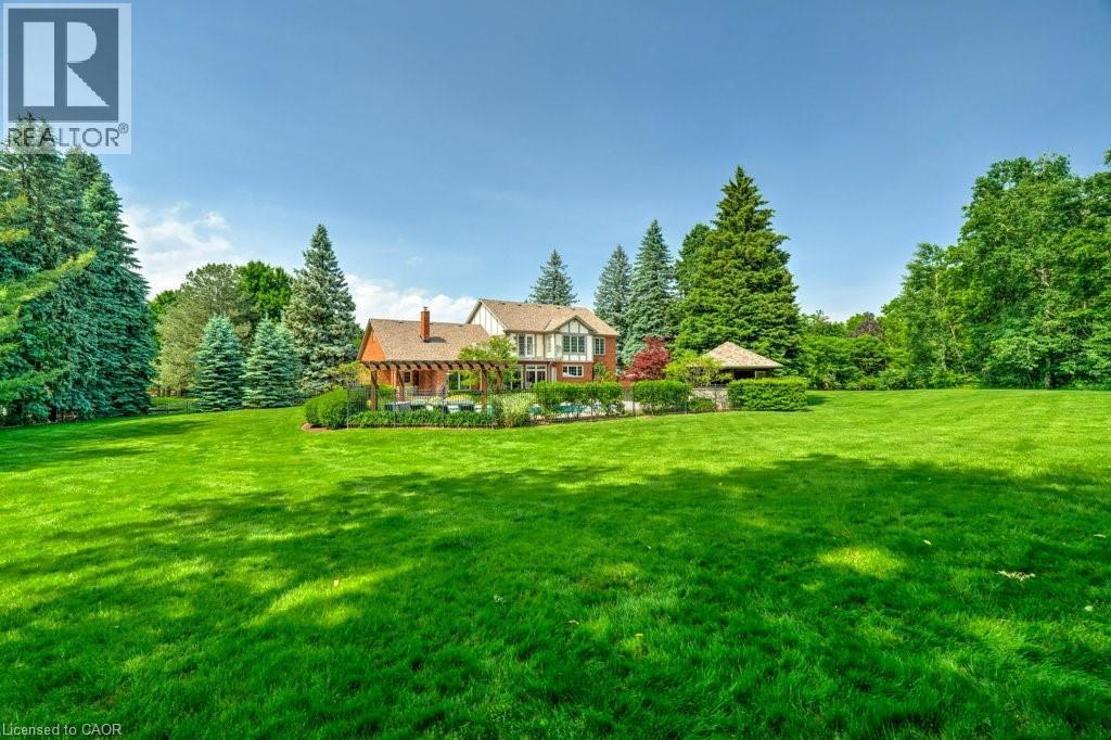 6365 Breckenridge Place, Burlington, ON - Outdoor