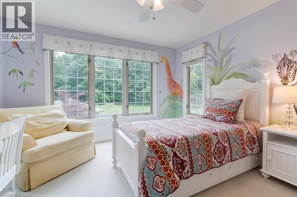 6365 Breckenridge Place, Burlington, ON - Indoor Photo Showing Bedroom