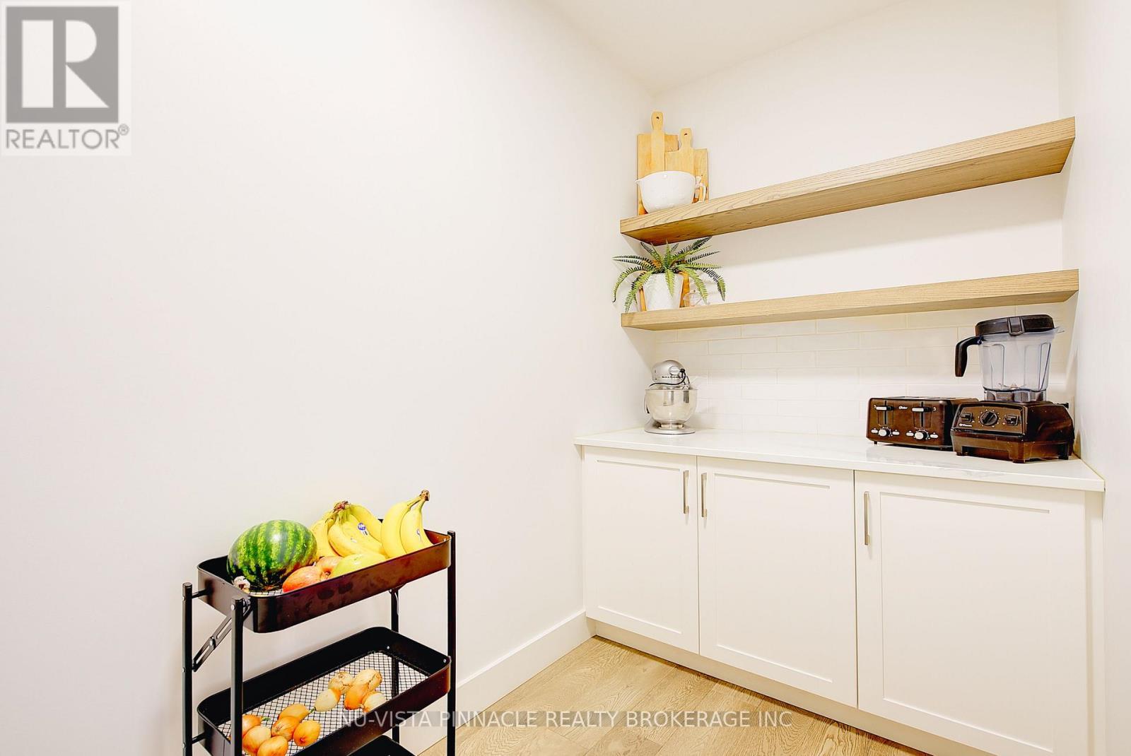 2168 Ironwood Road, London South (South K), ON - Indoor Photo Showing Other Room