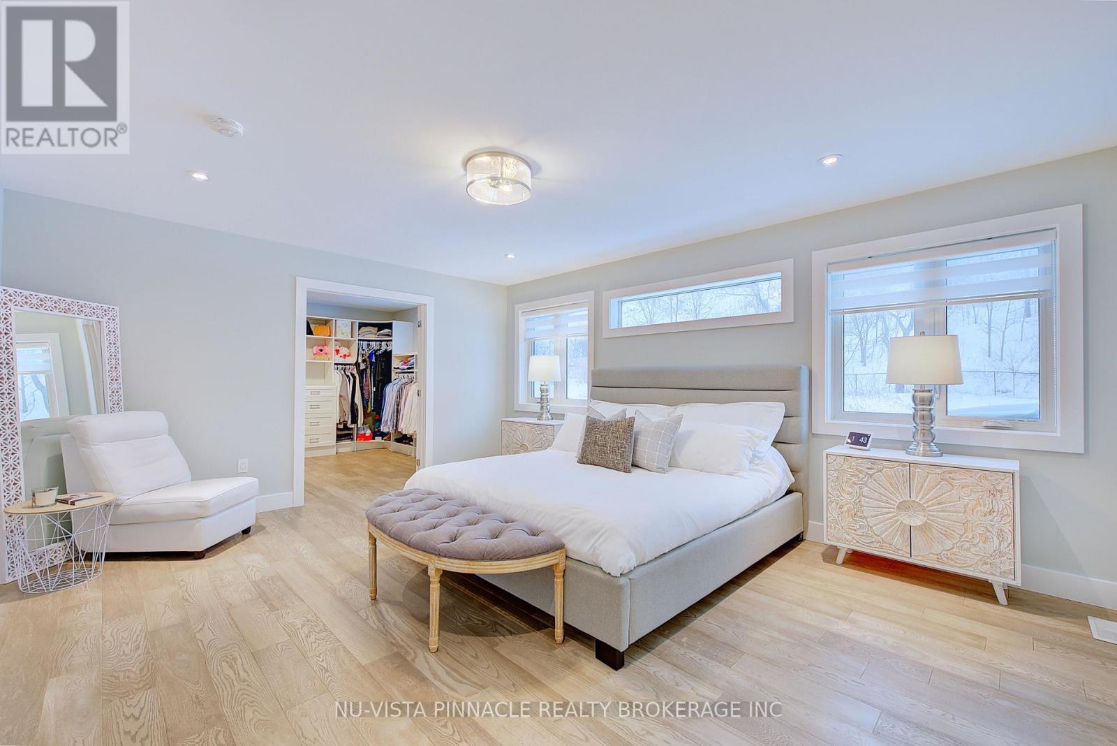 2168 Ironwood Road, London South (South K), ON - Indoor Photo Showing Bedroom