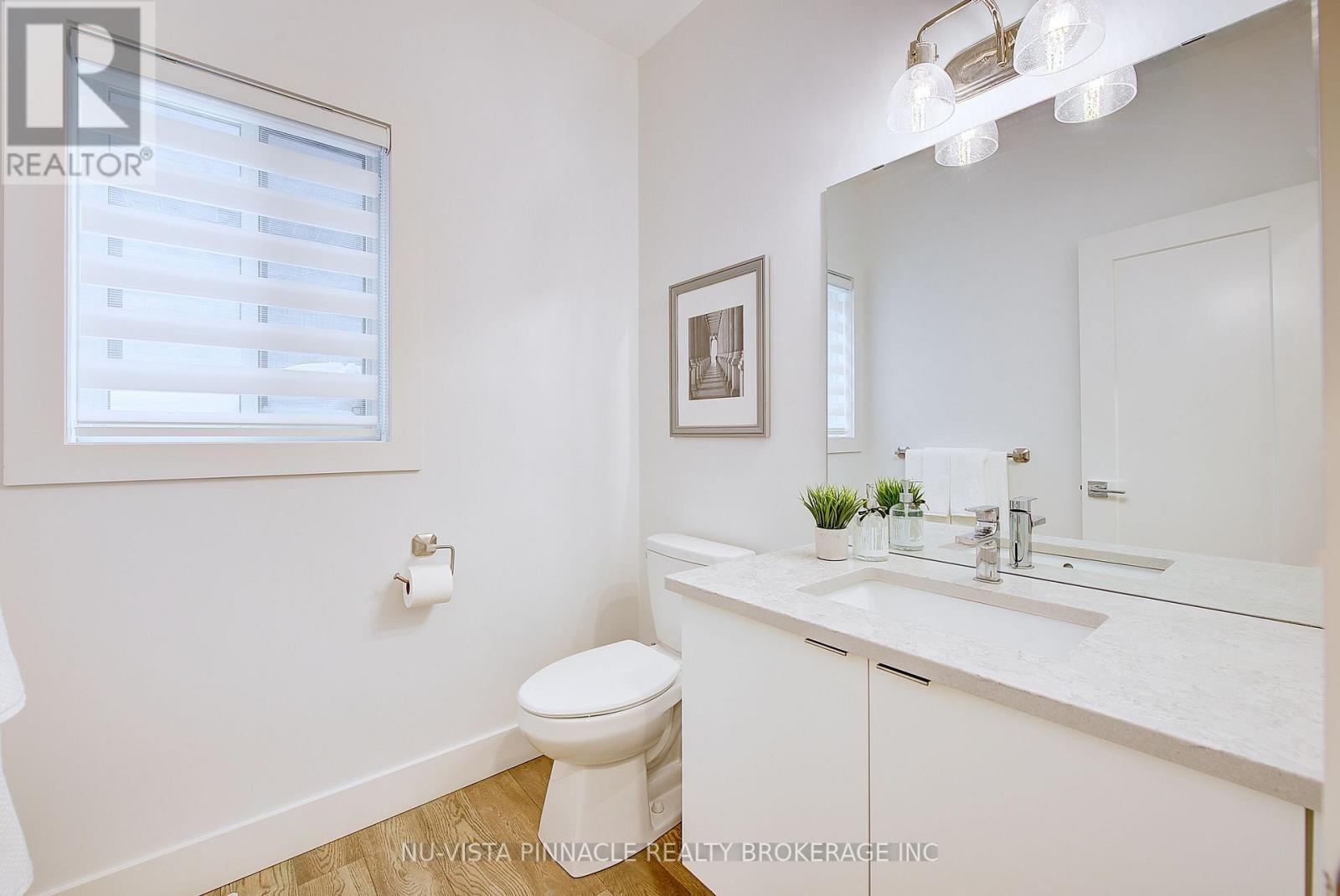 2168 Ironwood Road, London South (South K), ON - Indoor Photo Showing Bathroom