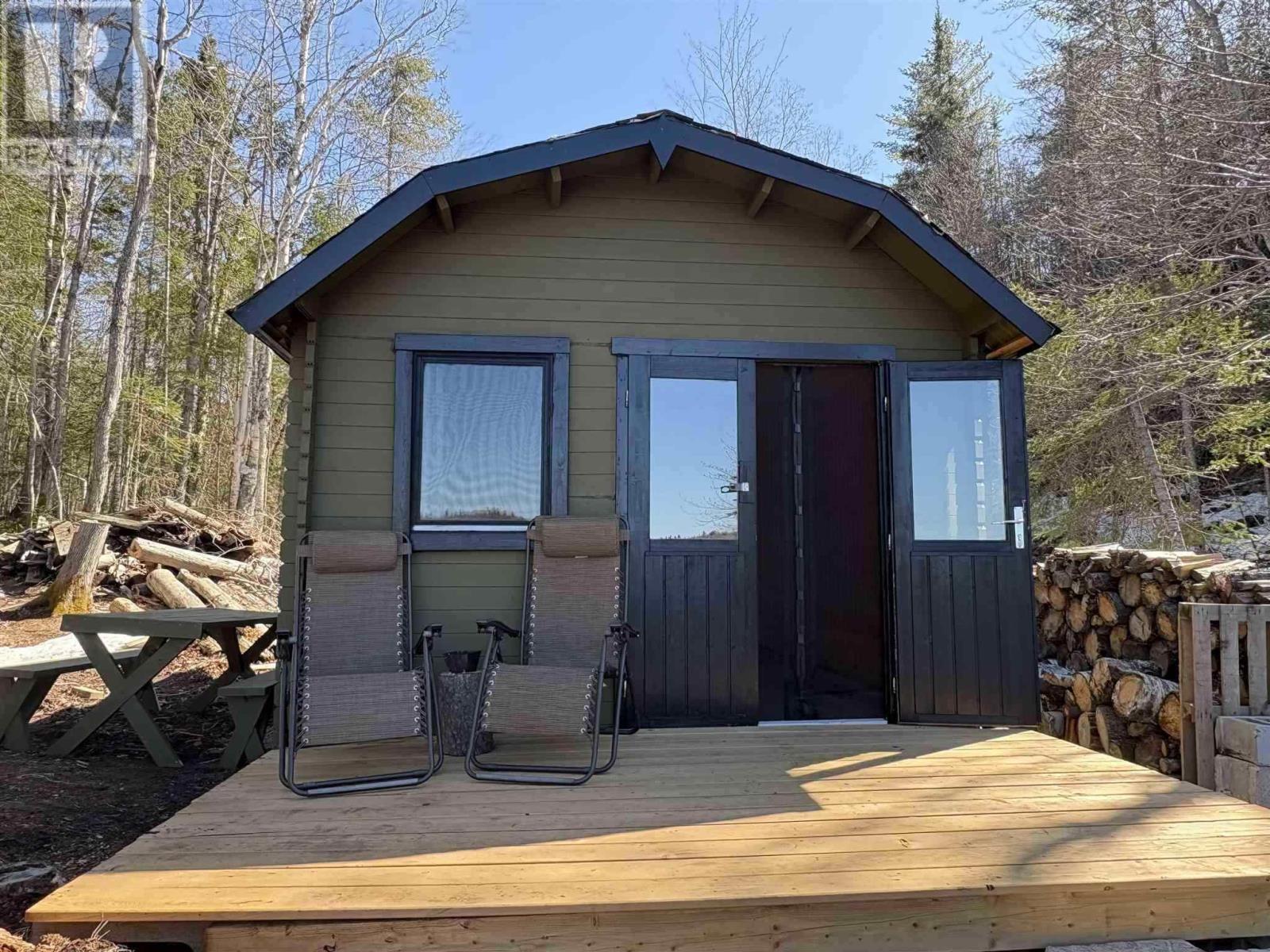 Trout Lake, Heyden, ON