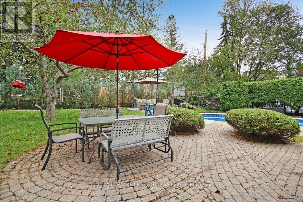 413 Island Park Drive, Ottawa, ON - Outdoor