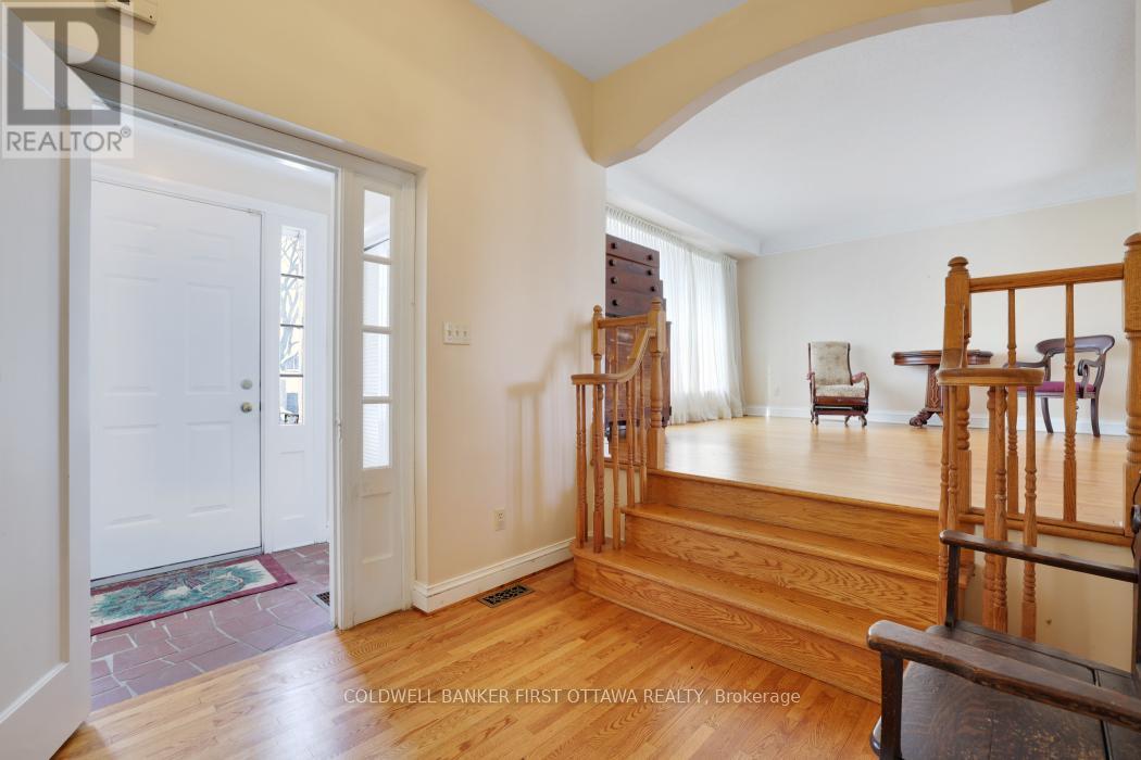 413 Island Park Drive, Ottawa, ON - Indoor Photo Showing Other Room