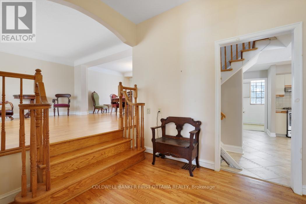 413 Island Park Drive, Ottawa, ON - Indoor Photo Showing Other Room