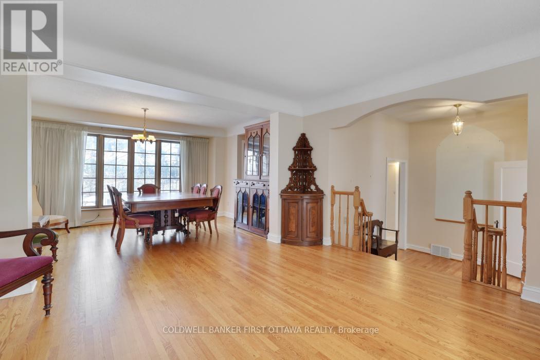 413 Island Park Drive, Ottawa, ON - Indoor