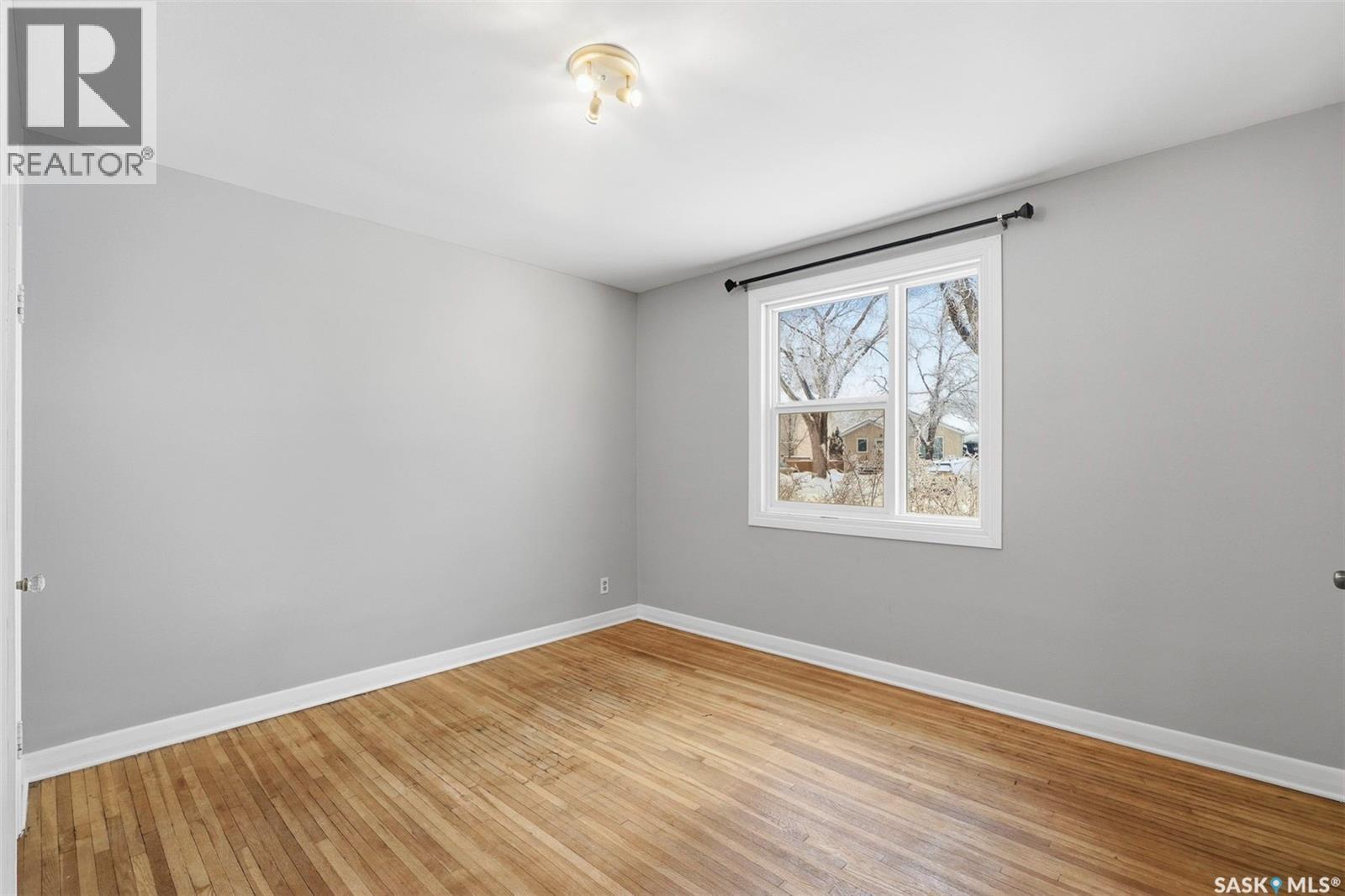 1128 4Th Street E, Saskatoon, SK - Indoor Photo Showing Other Room