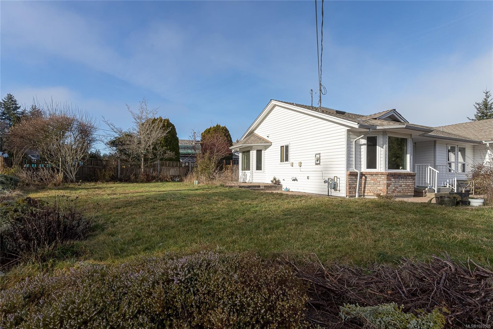 1279 Gilley Cres, Parksville, BC