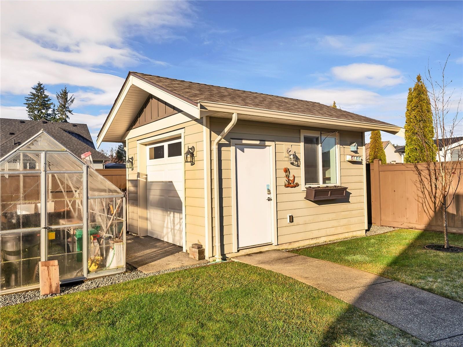 65 Nikola Rd, Campbell River, BC