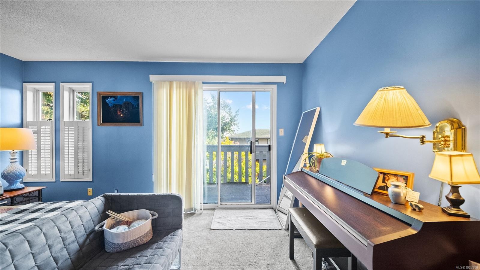 3855 Haro Rd, Saanich, BC