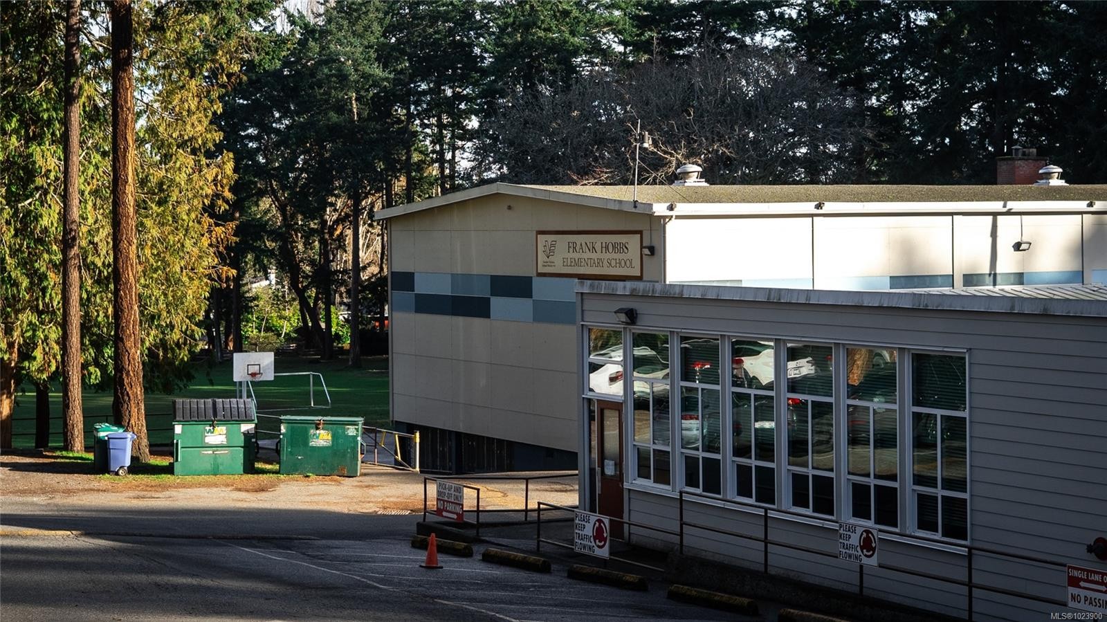 3855 Haro Rd, Saanich, BC