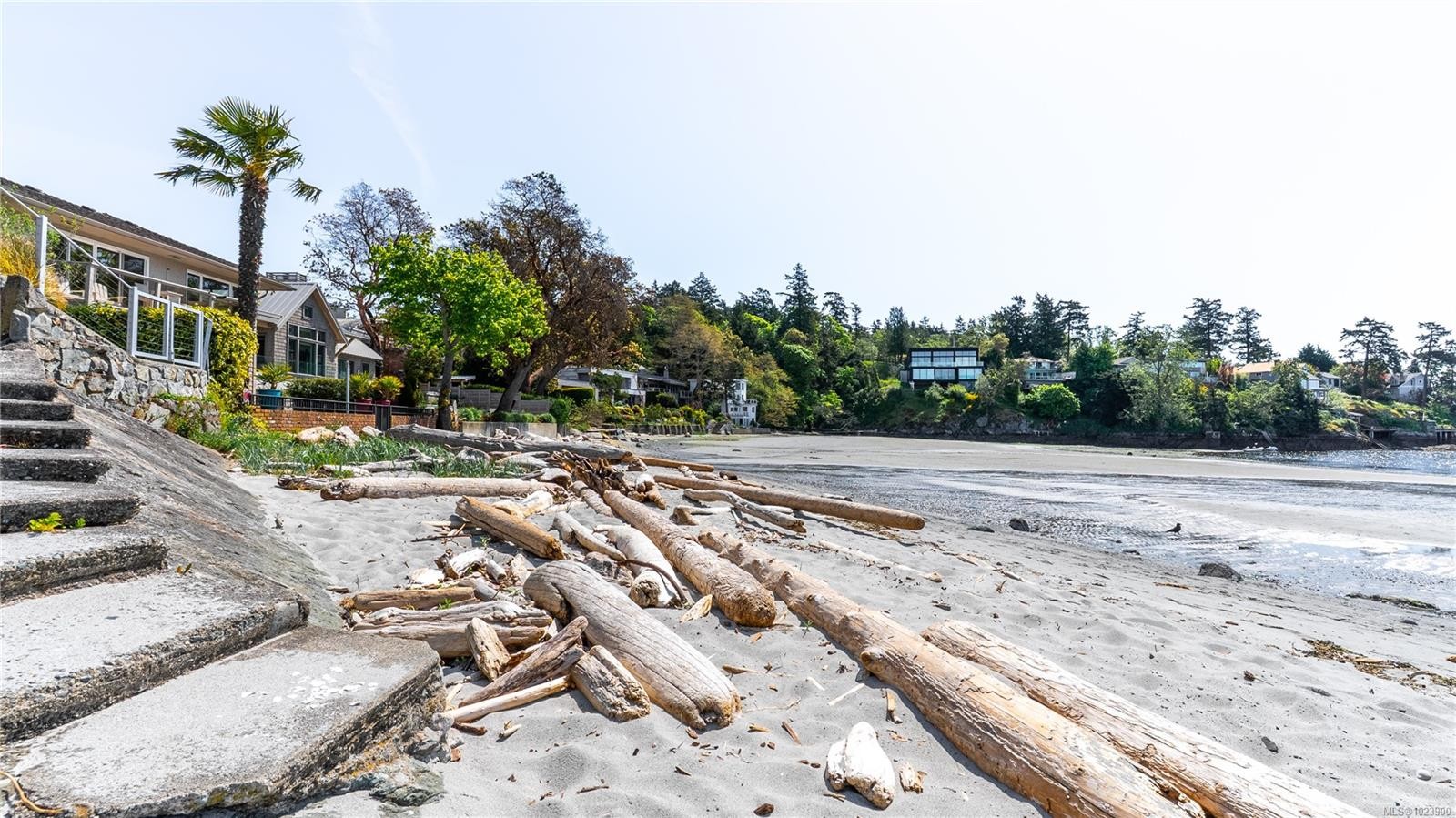 3855 Haro Rd, Saanich, BC