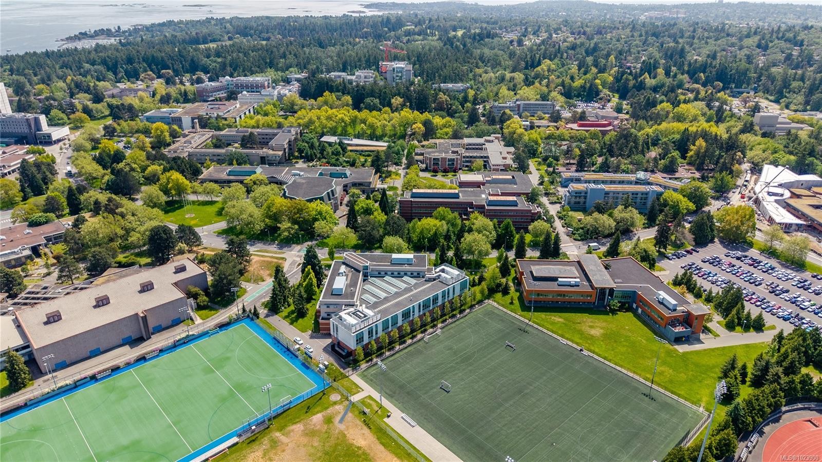 3855 Haro Rd, Saanich, BC