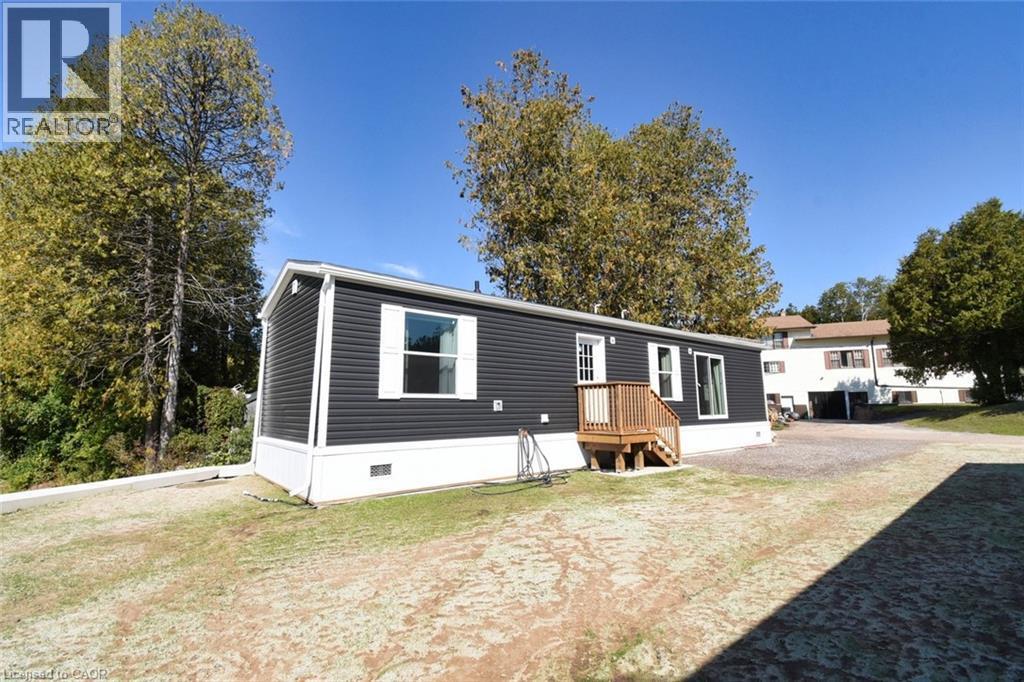 Manufactured / mobile home with crawl space and a front yard - 1085 Concession 10 Road W Unit# 23, Flamborough, ON - Outdoor