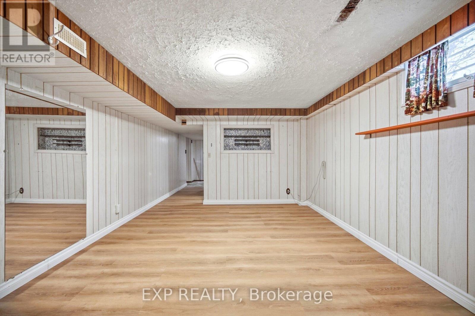 27 Palermo Crescent W, Guelph, ON - Indoor Photo Showing Other Room