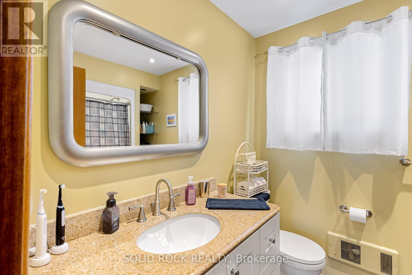 14 Lower Lake Lane, Frontenac (Frontenac South), ON - Indoor Photo Showing Bathroom
