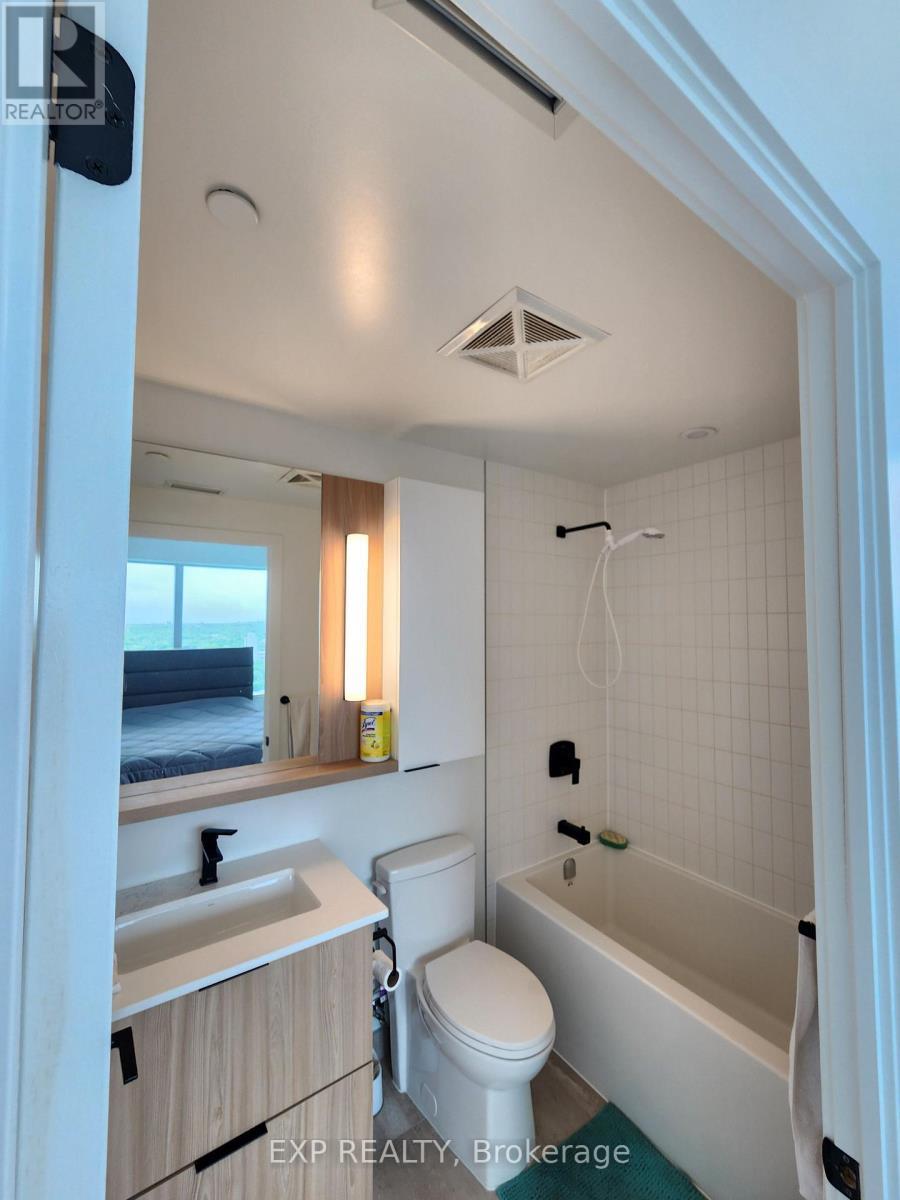 3012 - 5 Defries Street, Toronto, ON - Indoor Photo Showing Bathroom