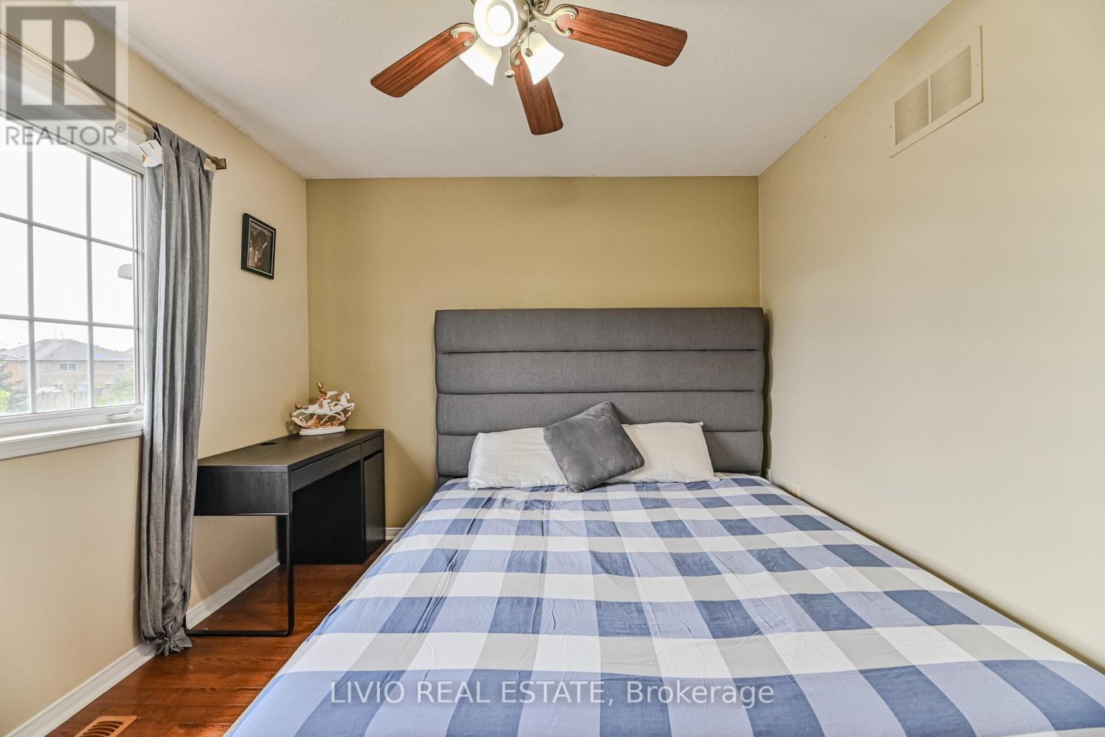 46 Weather Vane Lane, Brampton, ON - Indoor Photo Showing Bedroom