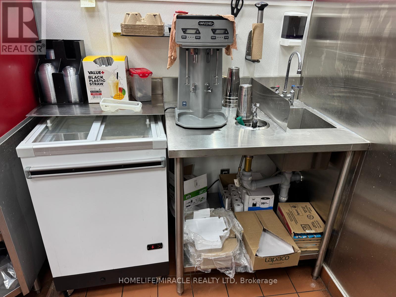 3017 New Street, Burlington, ON