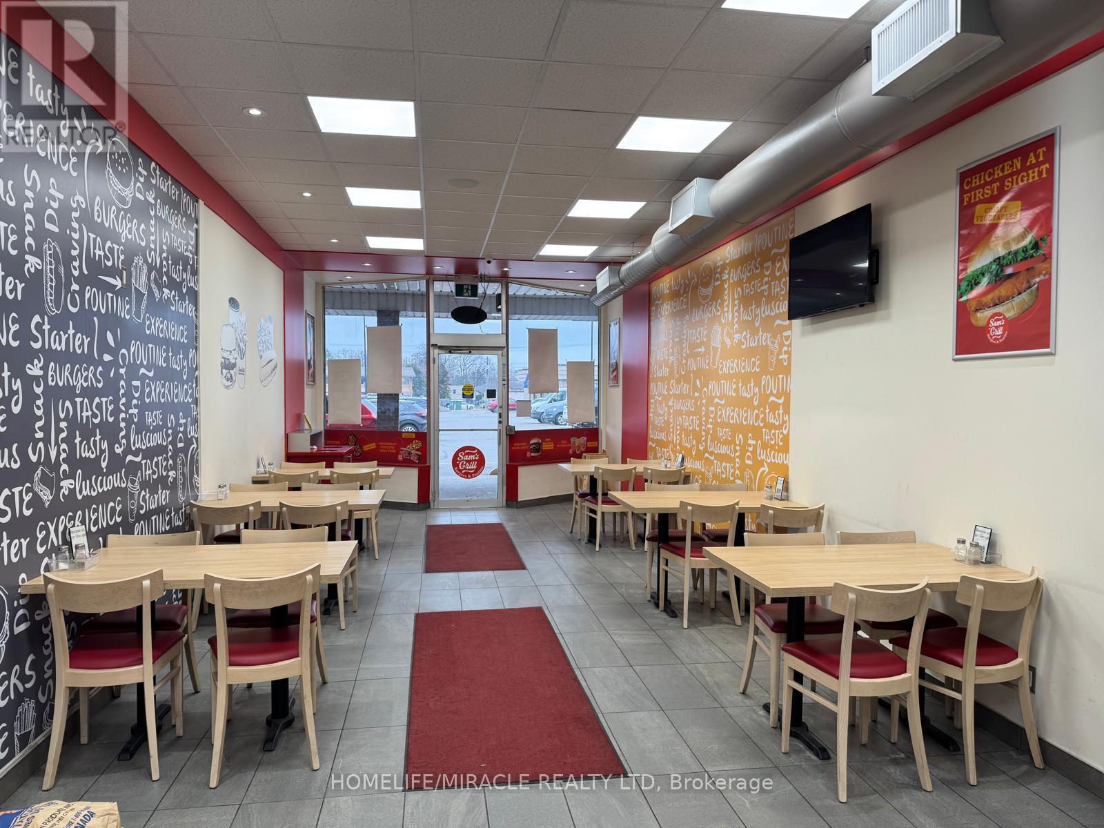 3017 New Street, Burlington, ON