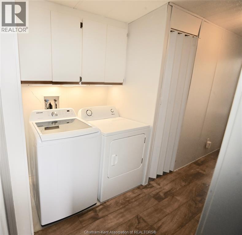 333 King Street North, Highgate, ON - Indoor Photo Showing Laundry Room