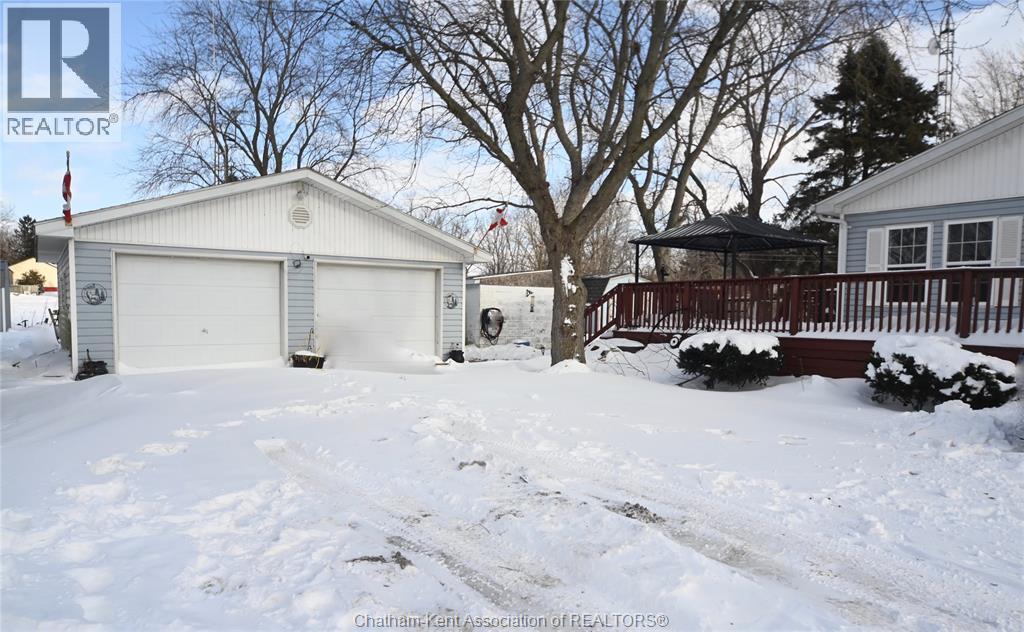 333 King Street North, Highgate, ON - Outdoor