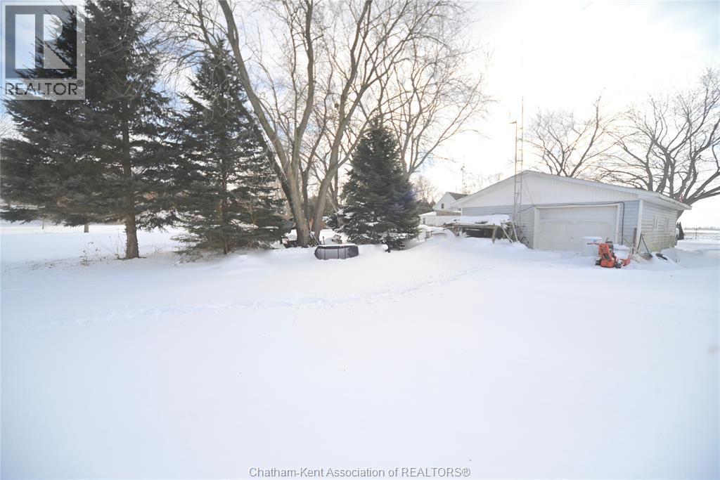 333 King Street North, Highgate, ON - Outdoor