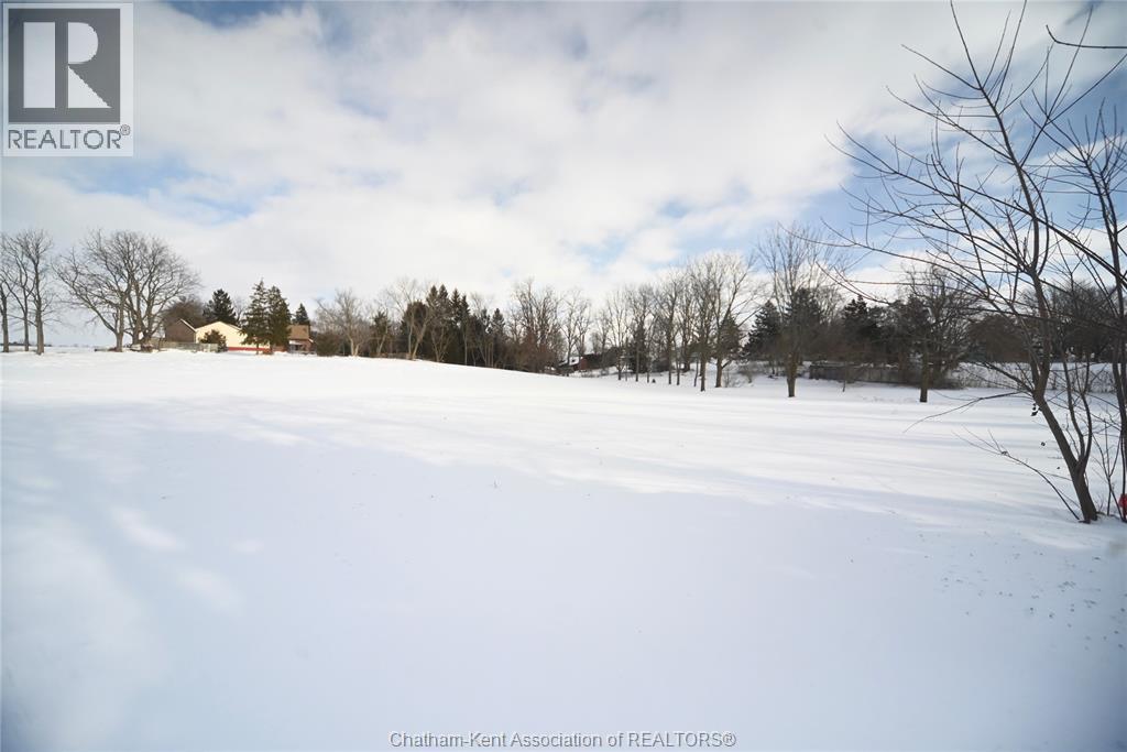 333 King Street North, Highgate, ON - Outdoor With View
