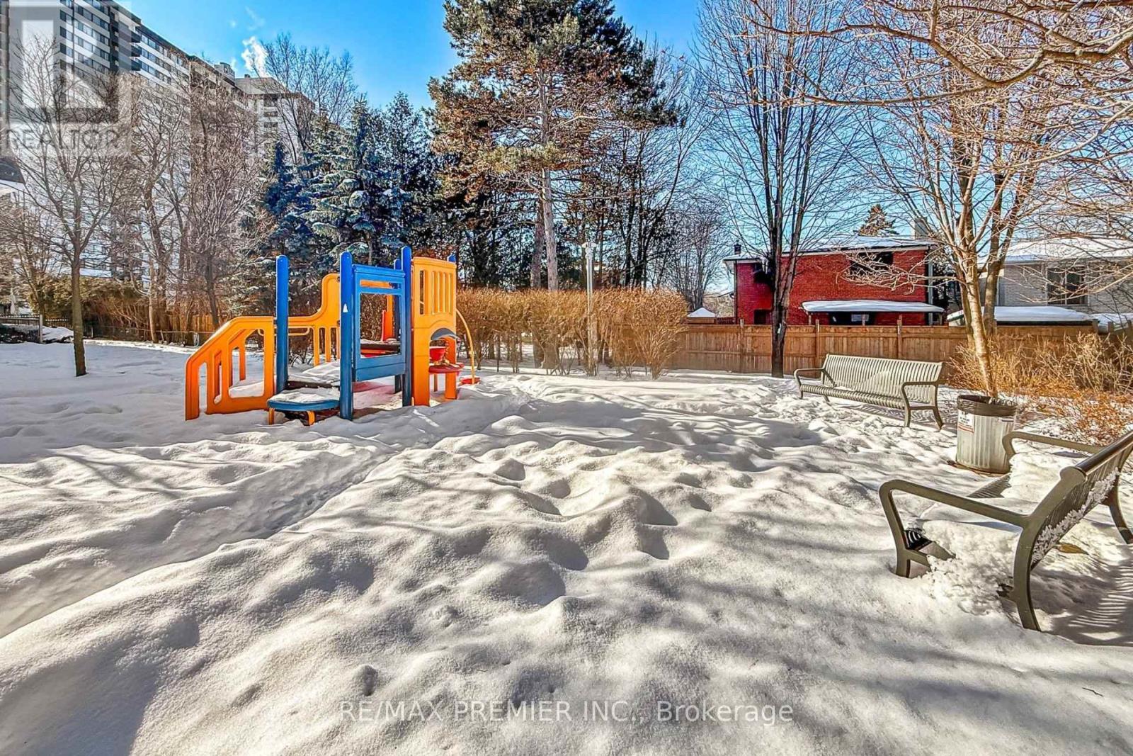 17 - 55 Cedarcroft Boulevard, Toronto, ON - Outdoor