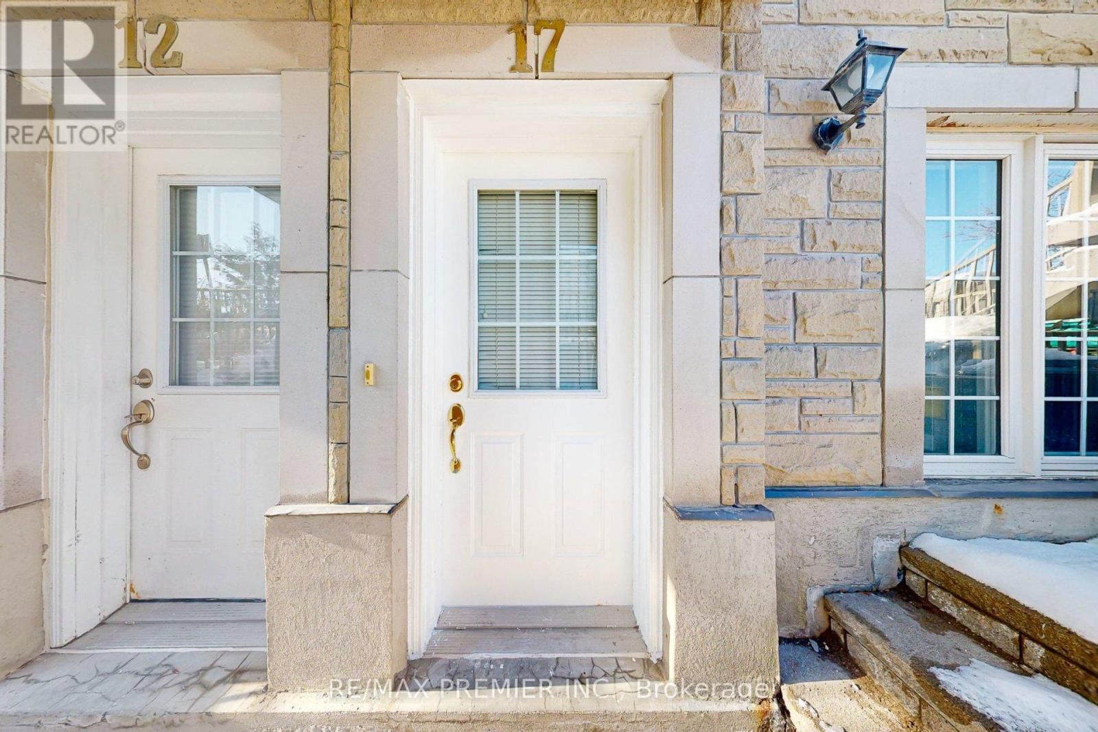 17 - 55 Cedarcroft Boulevard, Toronto, ON - Outdoor With Exterior