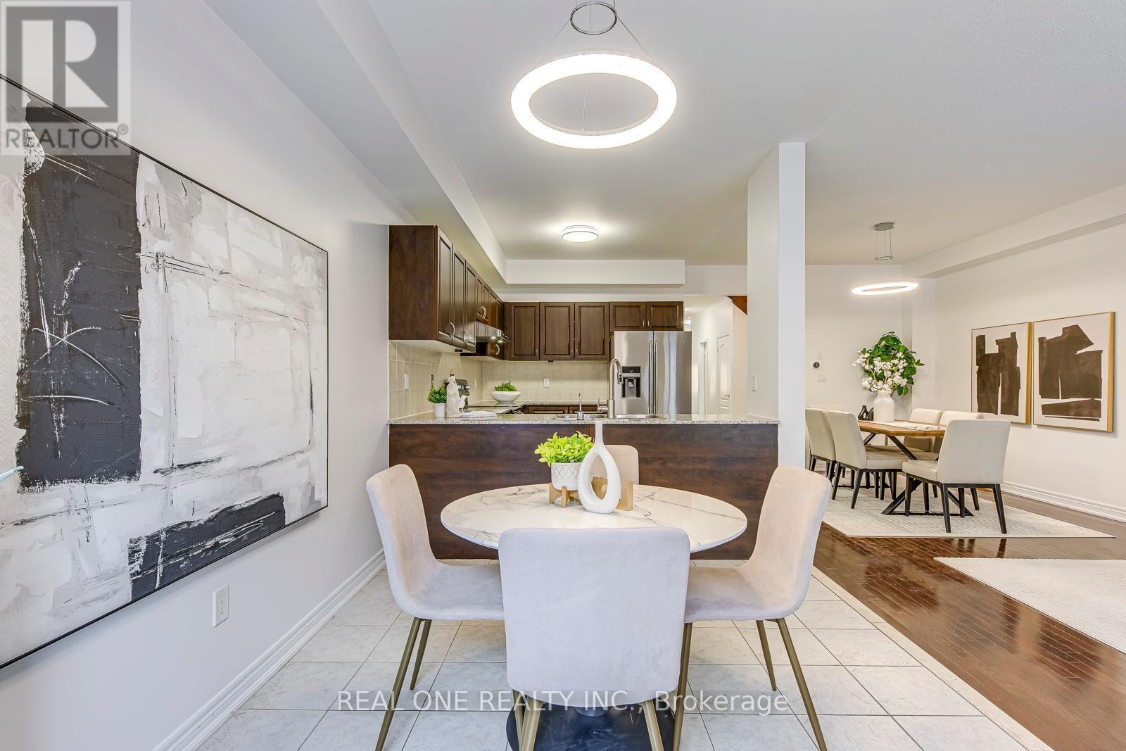 1331 Kestell Boulevard, Oakville, ON - Indoor Photo Showing Dining Room