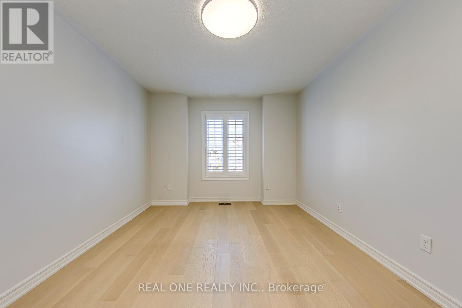 1331 Kestell Boulevard, Oakville, ON - Indoor Photo Showing Other Room