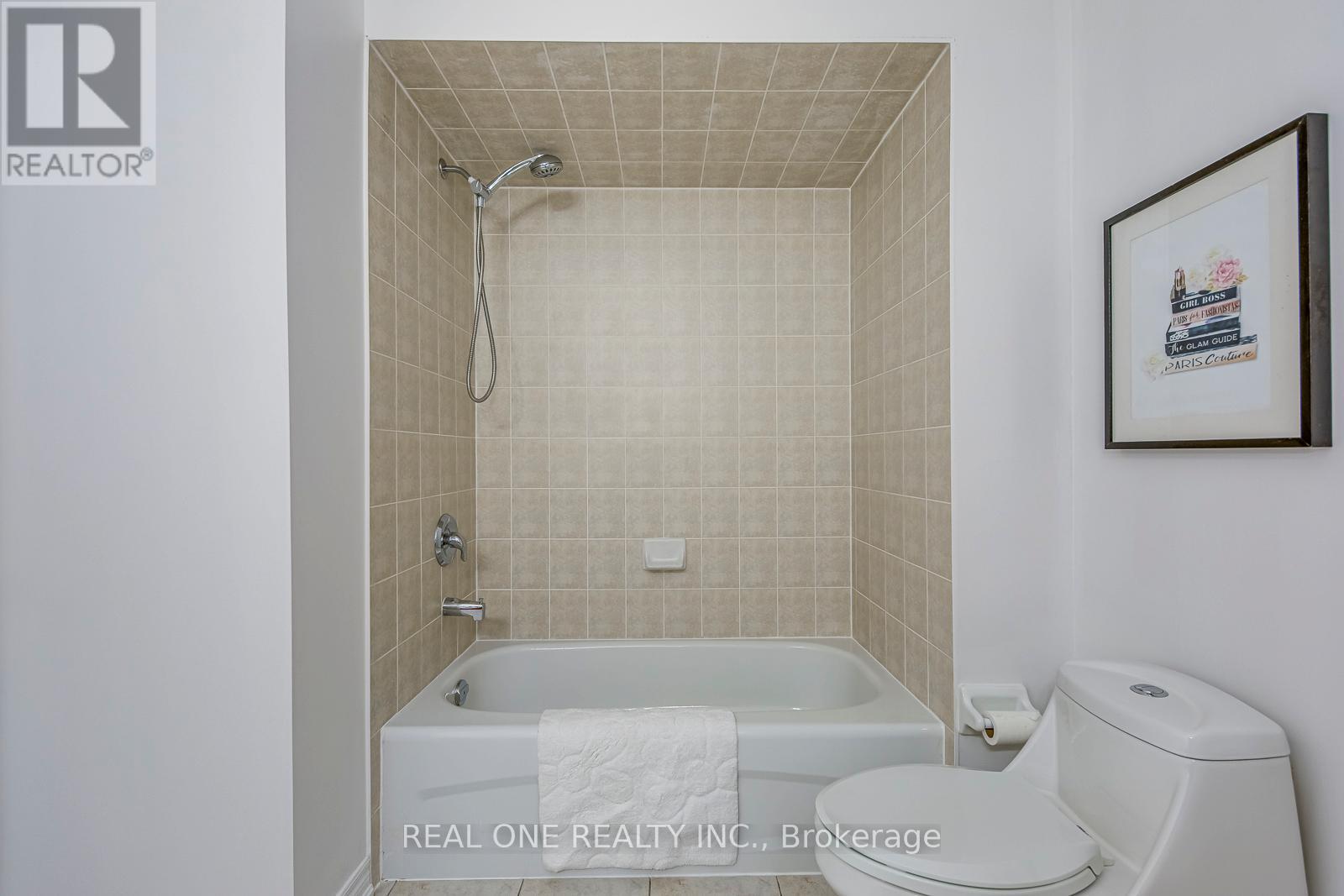 1331 Kestell Boulevard, Oakville, ON - Indoor Photo Showing Bathroom