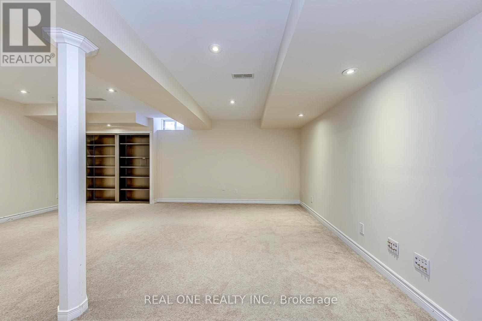 1331 Kestell Boulevard, Oakville, ON - Indoor