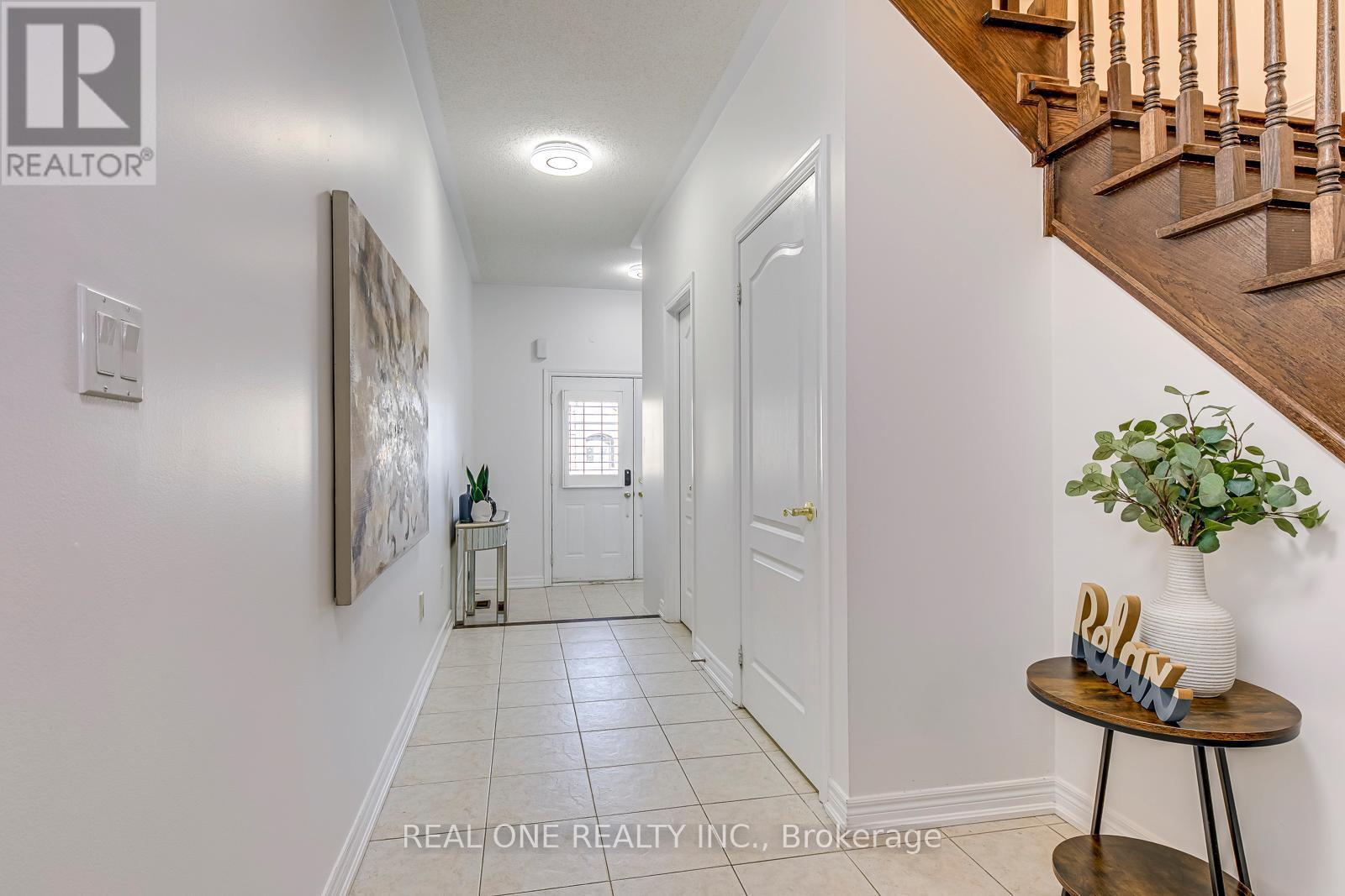 1331 Kestell Boulevard, Oakville, ON - Indoor Photo Showing Other Room